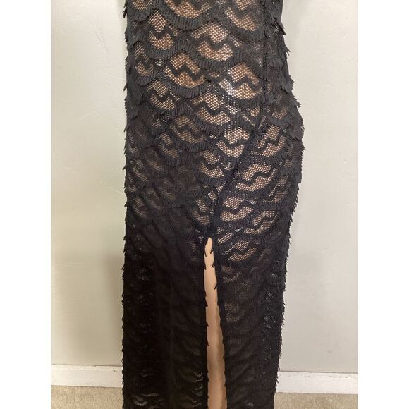 New. WILDFOX black eyelash maxi coverup. L but RUNS SMALL. retails $136 - Picture 9 of 12